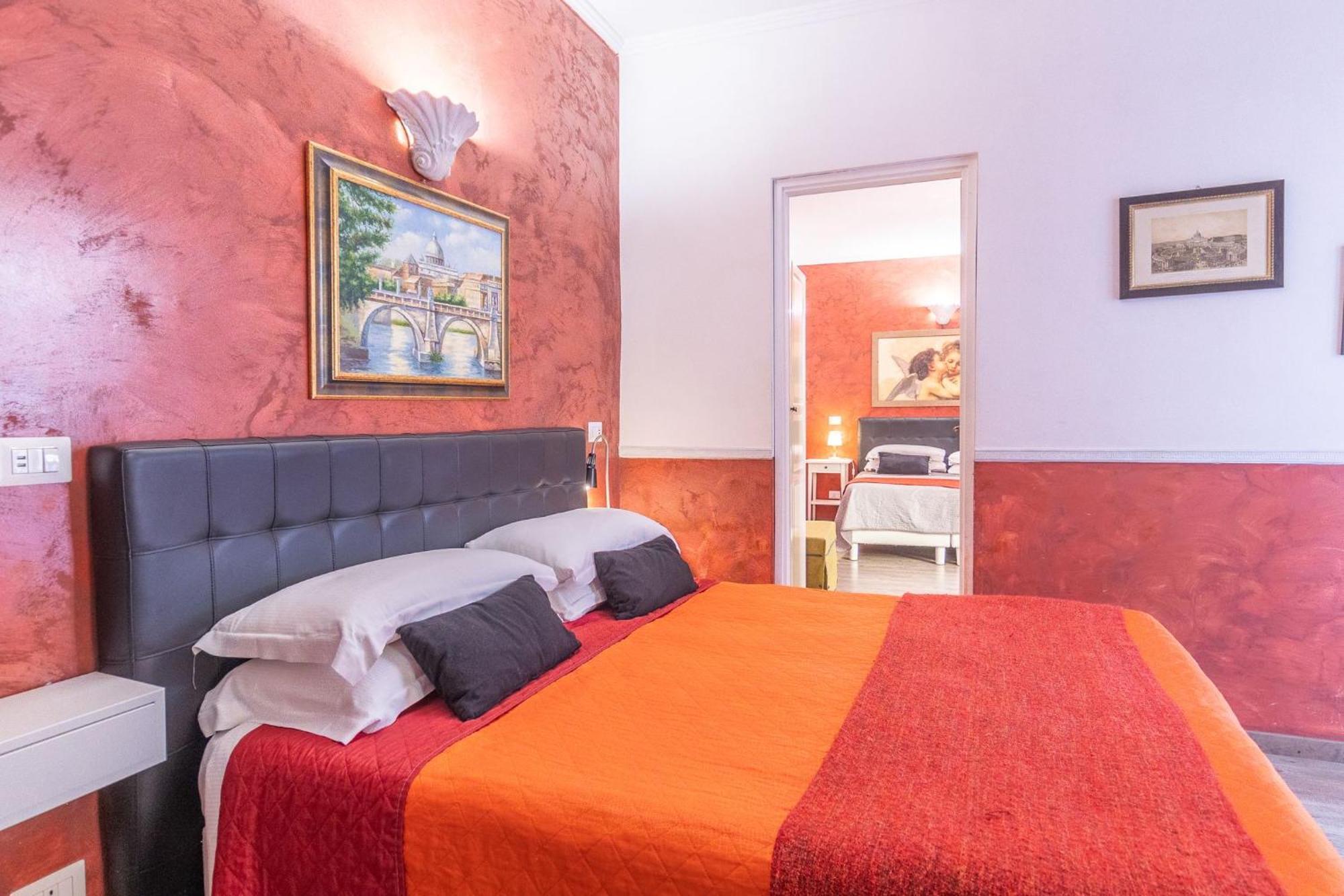 Room In Bb - Family Room In History House Рим Екстериор снимка