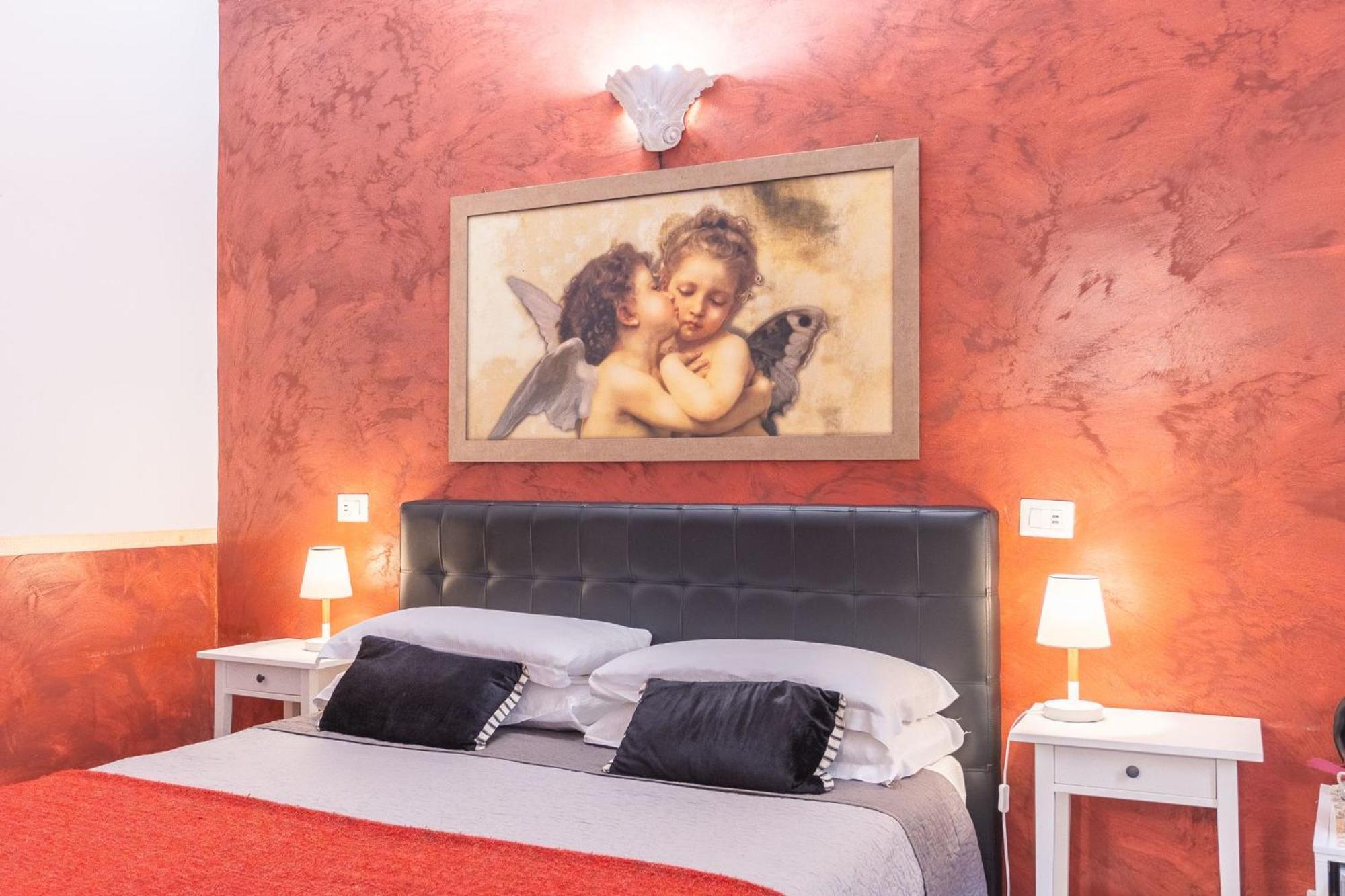 Room In Bb - Family Room In History House Рим Екстериор снимка